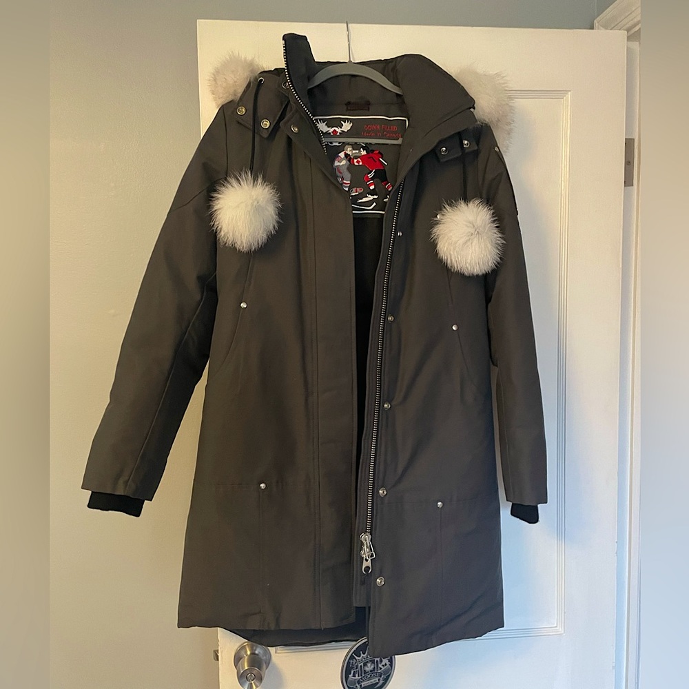 Moose Knuckles Stirling Gray Parka